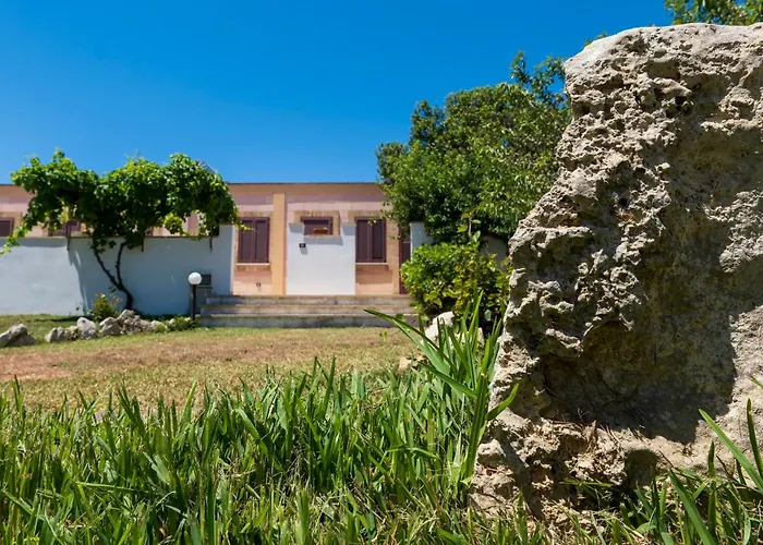 Masseria Le Creste Фермерский дом *